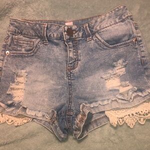 No Boundaries Jean shorts with crochet